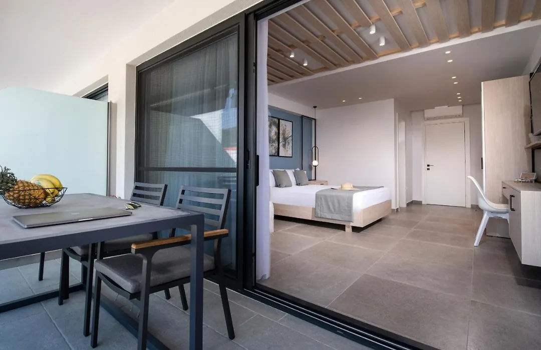 Sky Luxury Suites-1